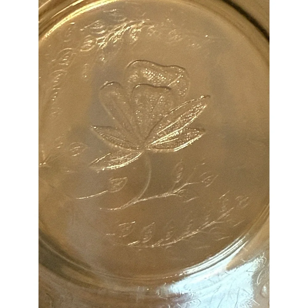 VINTAGE RUFFLED EDGE CARNIVAL GLASS BOWL etched flowers &  leaves on bottom 9.5